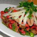 Salad with canned white beans and chicken hearts To prepare a nutritious breakfast, you need