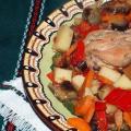 Печено пиле с домашни картофи Рецепта за печено пиле със зеленчуци