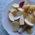 كومبوت السفرجل: بعض الوصفات اللذيذة لطهي السفرجل وكومبوت التفاح