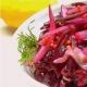 კომბოსტოს და ჭარხლის სალათი სალათი წითელი ჭარხლით და კომბოსტოთი
